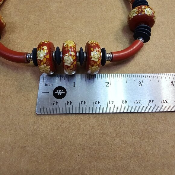 Unique Vintage Japanese Painted Floral Bead Necklace - Picture 9 of 9